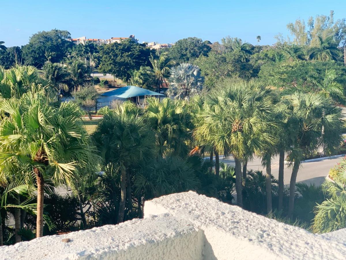 Chateau Mar Golf Resort, Trademark Collection By Wyndham Lauderhill Ngoại thất bức ảnh